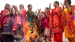 Lohri पर अपनों को शेयर करें ये संदेश, खास अंदाज में दें लोहड़ी की शुभकामनाएं  https://www.aajtak.in/india/news/story/lohri-2026-top-wishes-quotes-for-friends-family-happy-lohri-wishes-messages-in-hindi-szlbs-dskc-2437058-2026-01-13